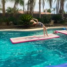 El mejor piso de yoga flotante te ayuda mucho