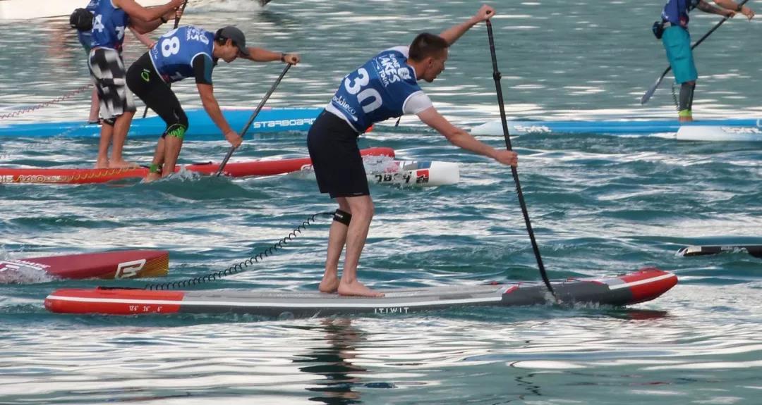 inflatable sup board.jpg