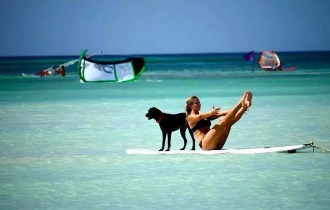 SUP YOGA MAT ON WATER.jpg