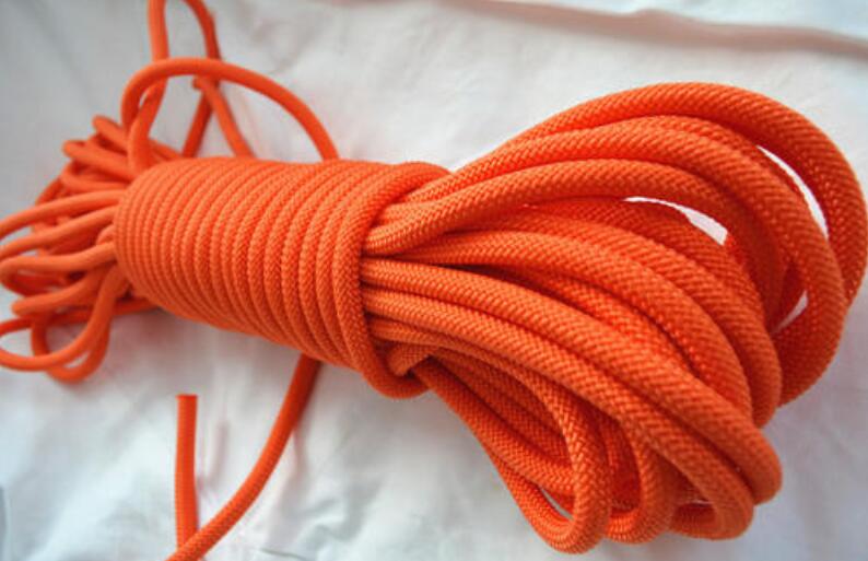 water floating rescue leash.jpg