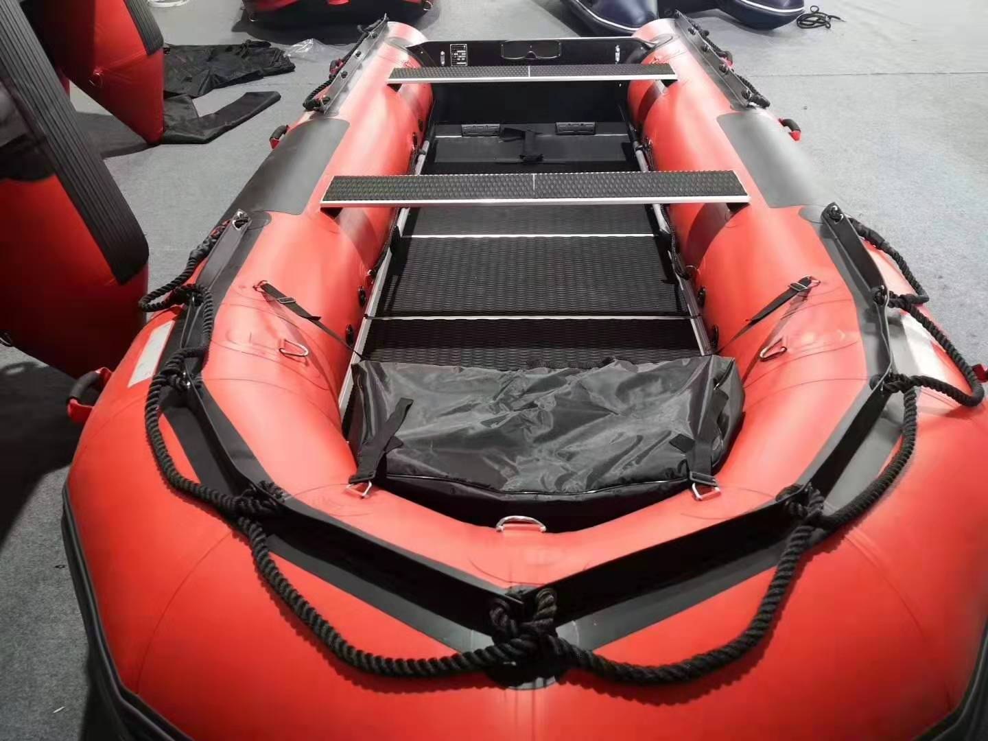 1564280747534489.jpg lifeboat2.jpg