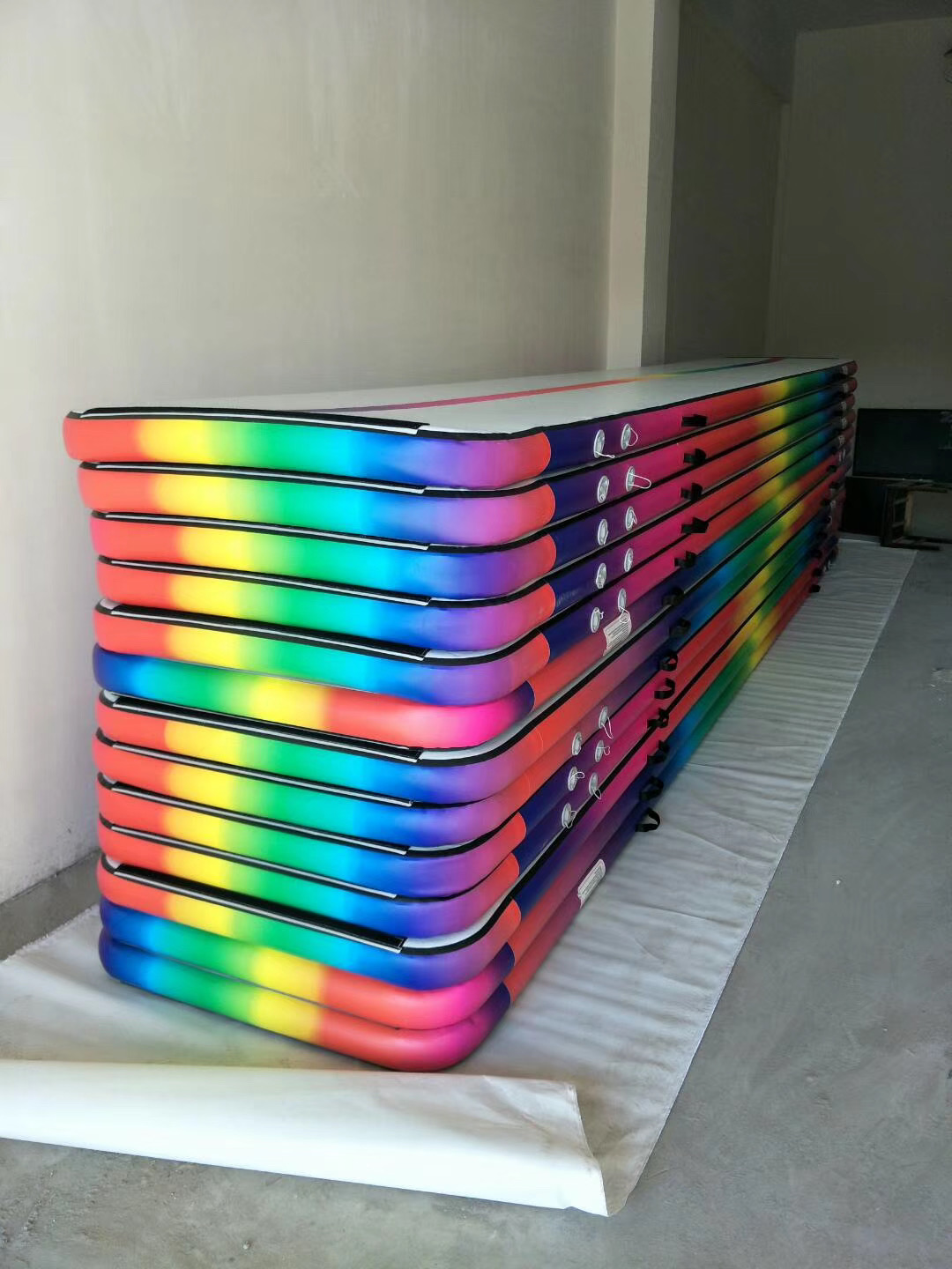 colchoneta de gimnasia arcoiris